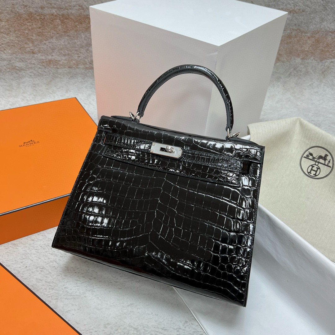 Hermès（爱马仕）Kelly 凯莉包 Crocodile shiny 亮面鳄鱼 ck89 黑色 Noir 银扣 Phw 28cm 顶级手缝