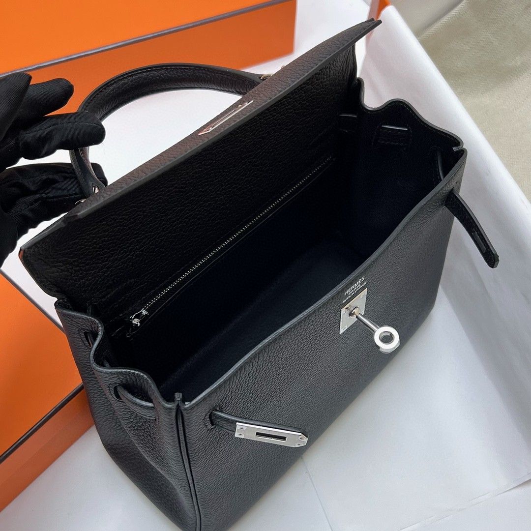 Hermès（爱马仕）Kelly 凯莉包 togo 小牛皮 ck89 黑色 Noir 银扣 PHW 25cm 顶级手缝