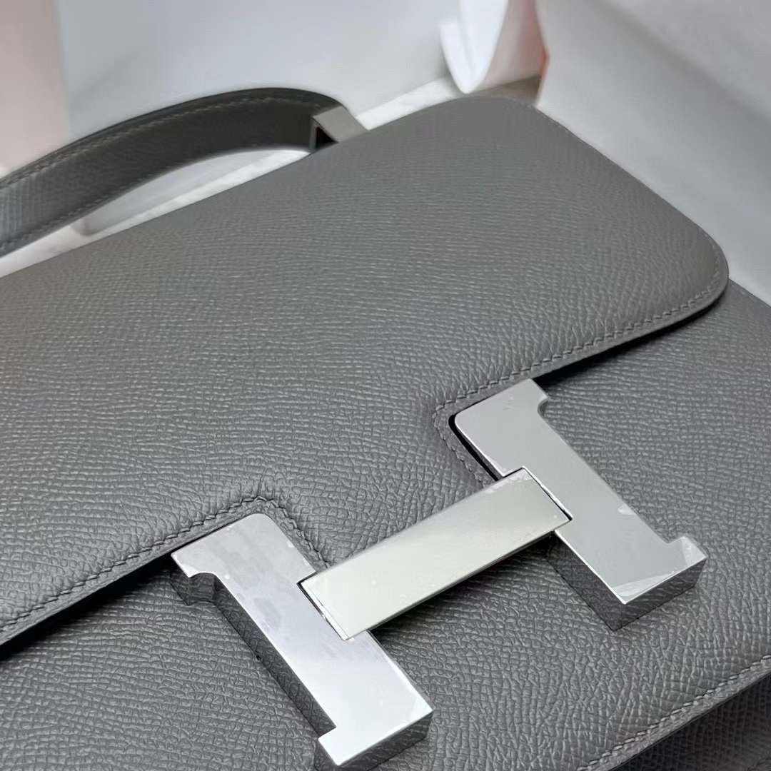 Hermès（爱马仕）Constance 24-1 Epsom 0L 积雨云灰 银扣 24cm 全手工蜡线缝制 Phw