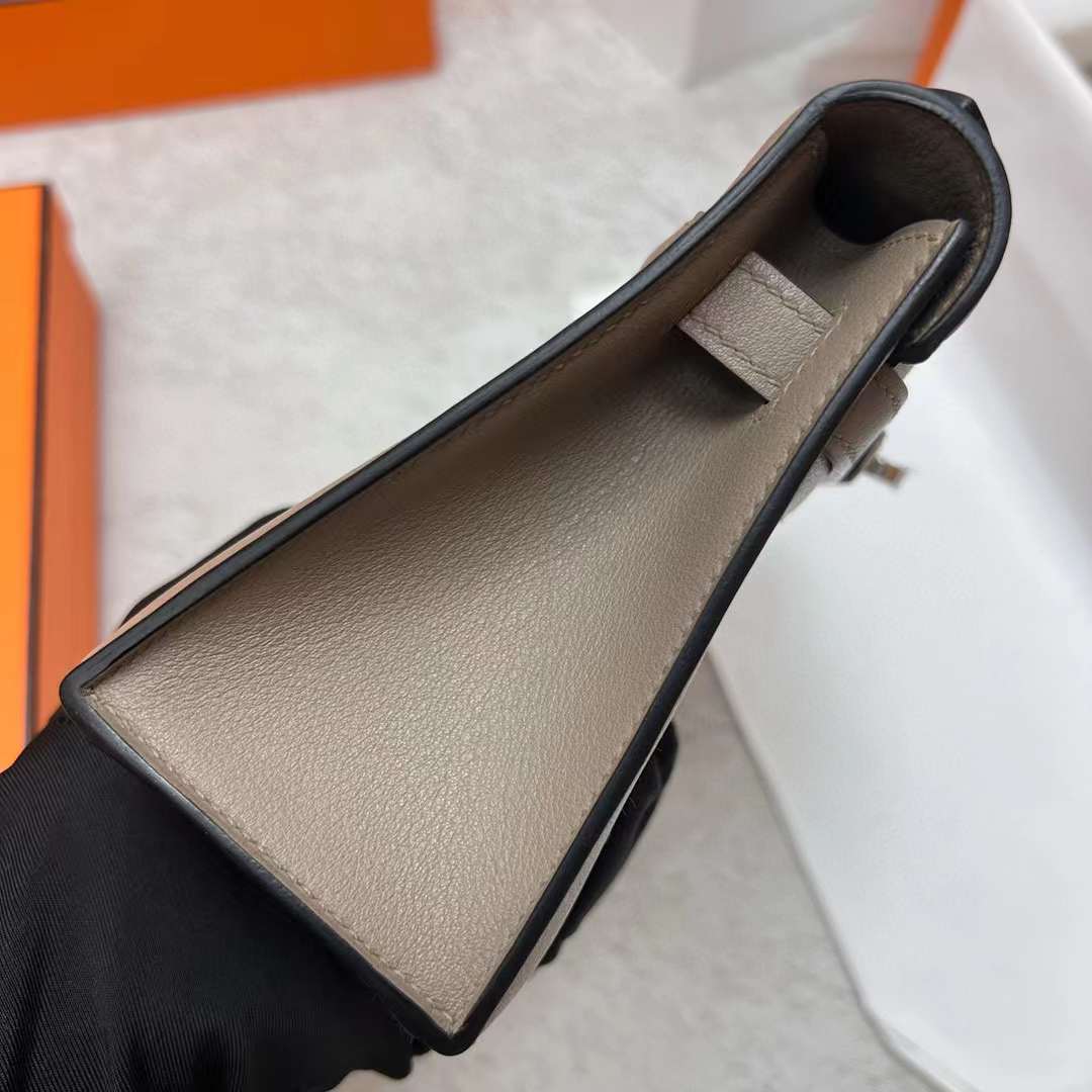 Hermès（爱马仕）Mini Kelly Pochette Swift M8 沥青灰 银扣 22cm 全手工蜡线缝制 Phw