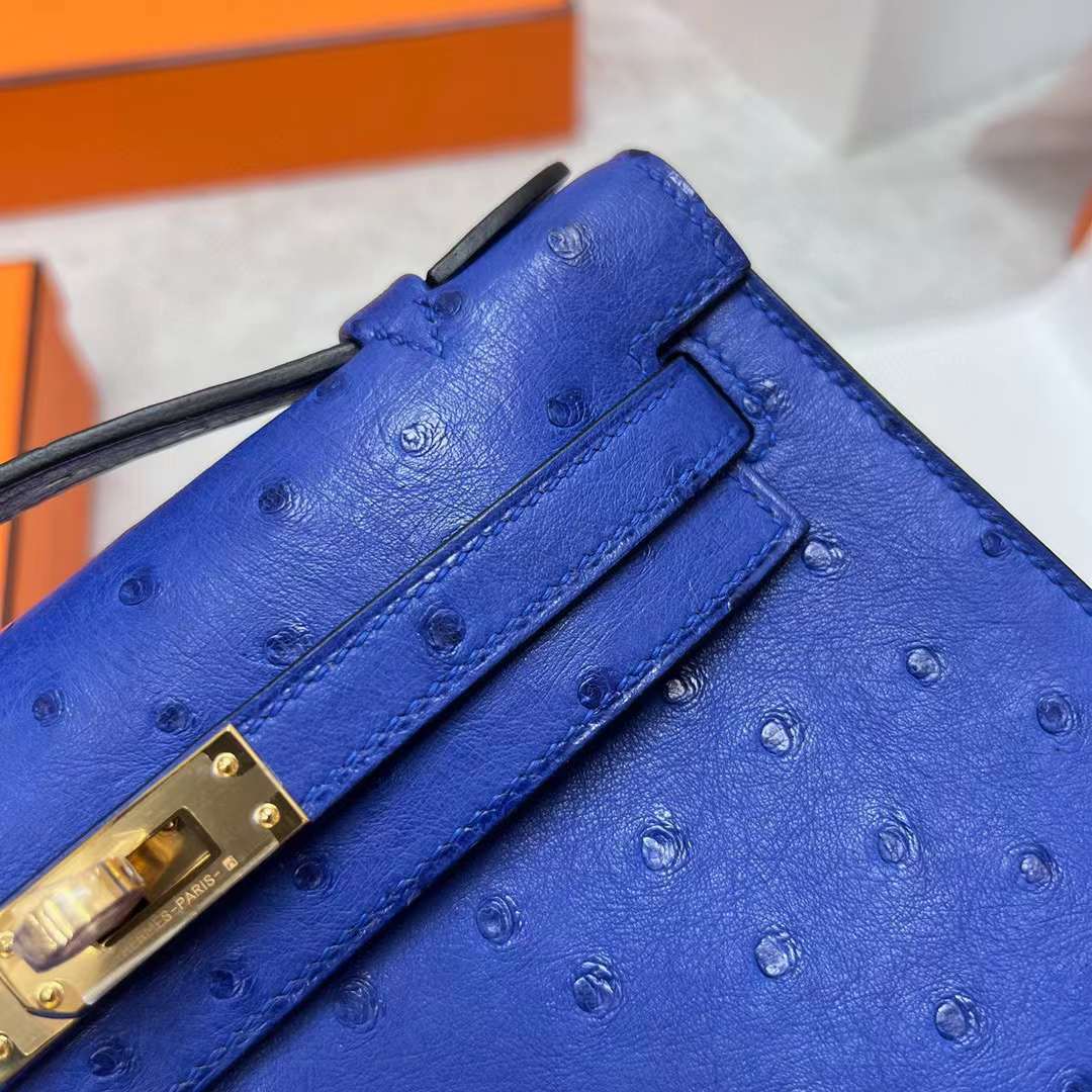 Hermès（爱马仕）Mini Kelly Pochette Ostrich 鸵鸟皮 7T 电光蓝 金扣 22cm 全手工蜡线缝制 Ghw