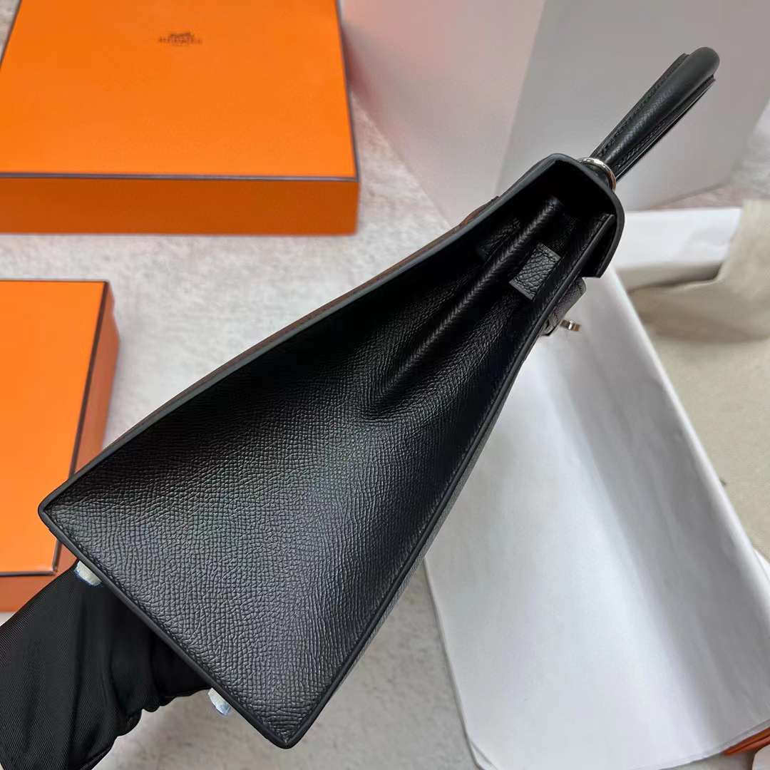 Hermès（爱马仕）Kelly 凯莉包 Epsom Ck89 黑色 银扣 28cm 全手工蜡线缝制 Ghw