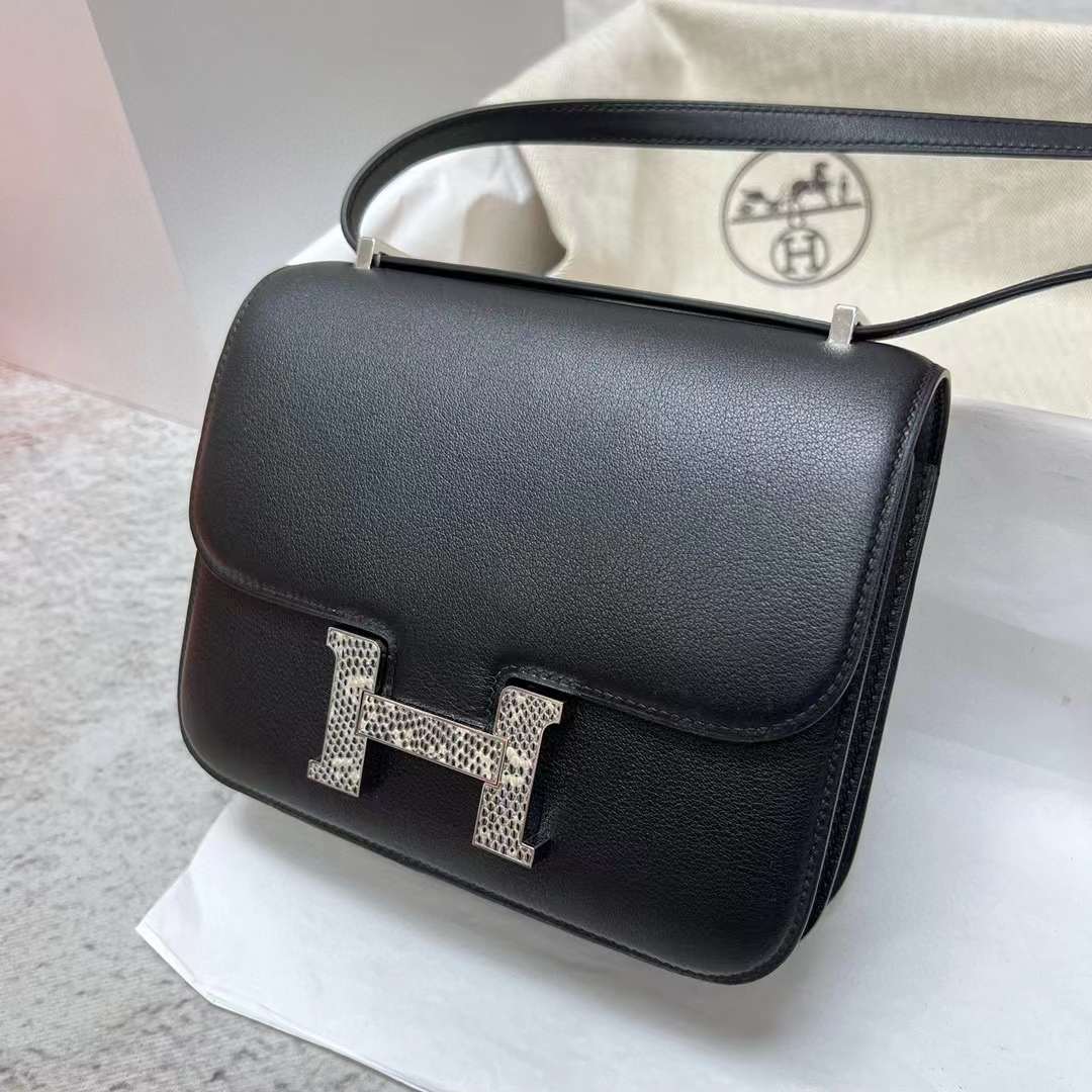 Hermès（爱马仕）Constance 空姐包 Swift Ck89 黑色 蜥蜴扣 19cm 全手工蜡线缝制 Phw