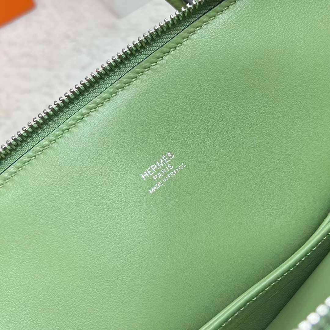 Hermès（爱马仕）Bolide 保龄球包 Epsom i3 牛油果绿 银扣 25cm 全手工蜡线缝制 Phw