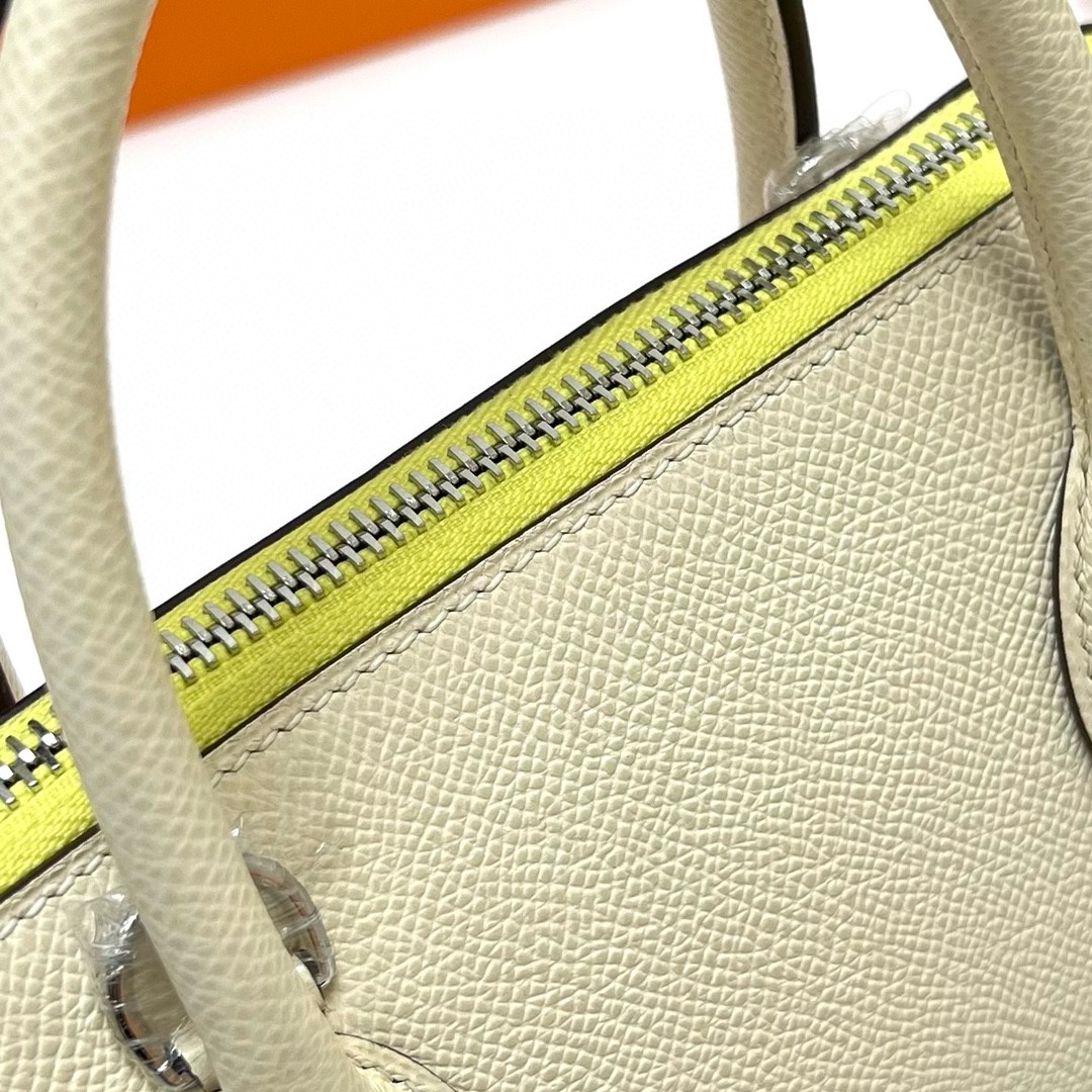Hermès（爱马仕）Bolide 保龄球包 Epsom 掌纹皮 nata 奶油白 三拼 银扣 25cm 顶级手缝