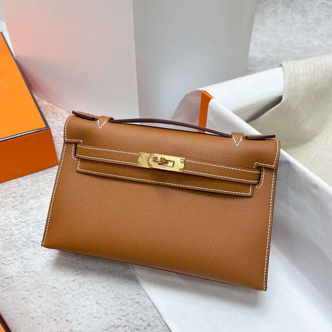 Hermès（爱马仕）Mini Kelly Pochette Epsom Ck37 金棕色 金扣 22cm 全手工蜡线缝制 Ghw