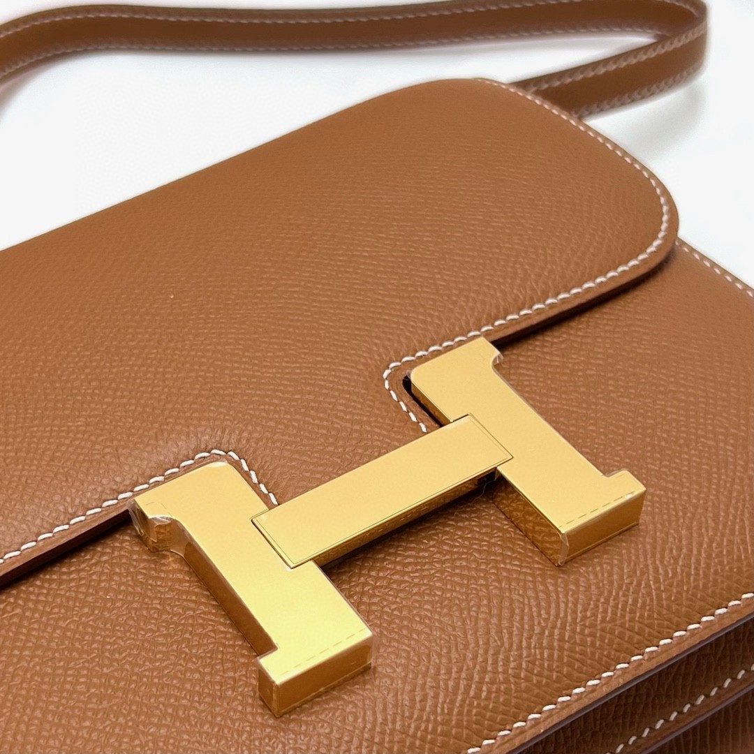 Hermès（爱马仕）Constance 空姐包 Epsom 掌纹皮 ck37 金棕色 Gold 金扣 GHW 18cm 顶级手缝