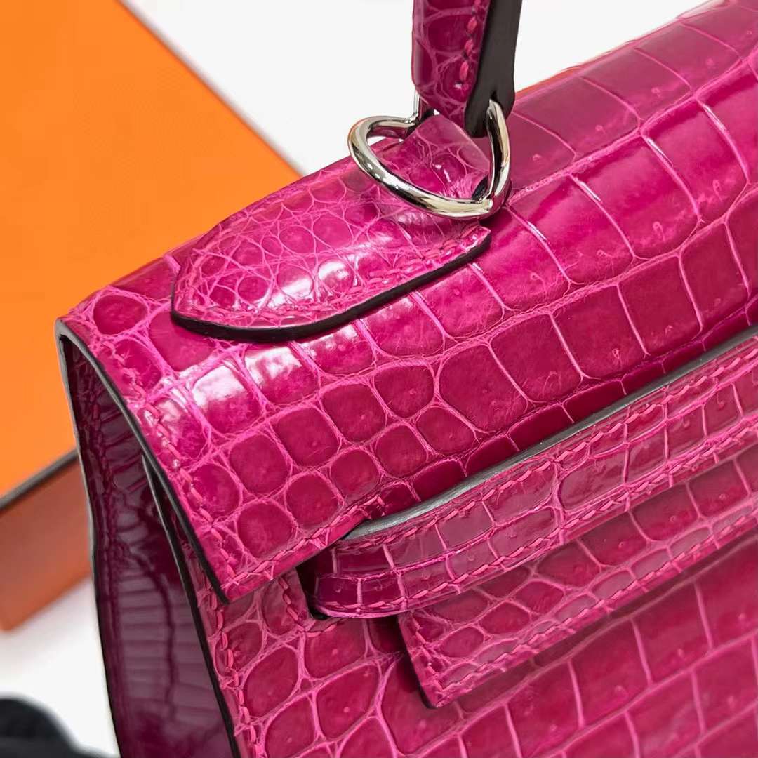 Hermès（爱马仕）Kelly 凯莉包 亮面倒v澳洲湾鳄 Shiny Porosus Crocodile E5 桃红色 银扣 28cm 全手工蜡线缝制 Phw