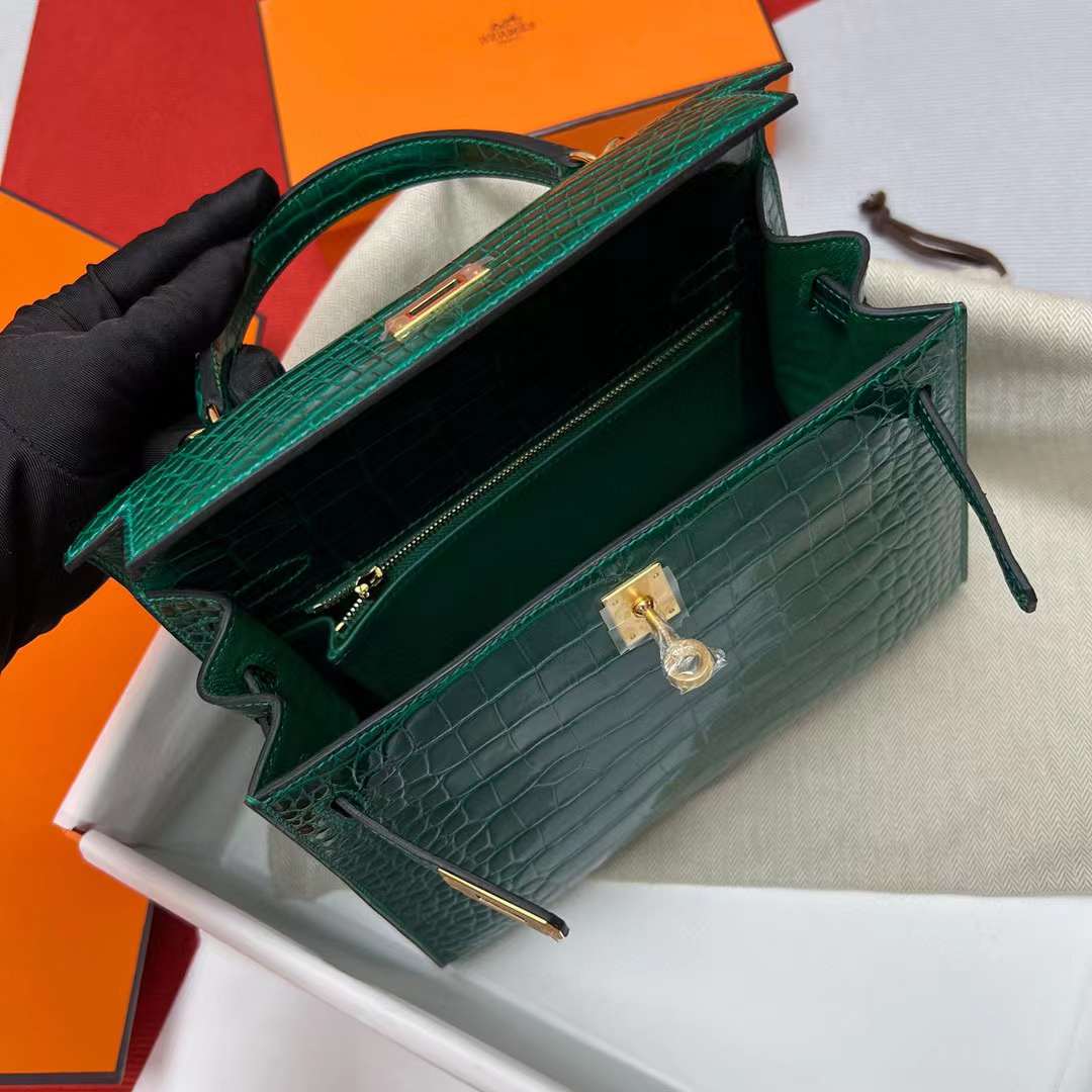 Hermès（爱马仕）Kelly 凯莉包 亮面美洲鳄鱼皮 Shiny Alligator Crocodile 6Q 翡翠绿 金扣 25cm 全手工蜡线缝制 Ghw