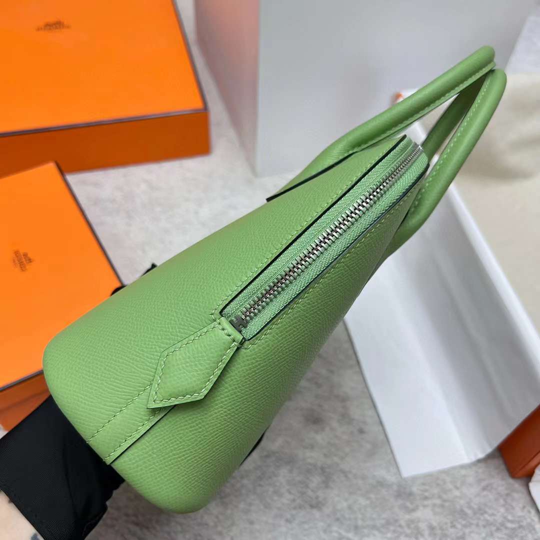 Hermès（爱马仕）Bolide 保龄球包 Epsom i3 牛油果绿 银扣 25cm 全手工蜡线缝制 Phw
