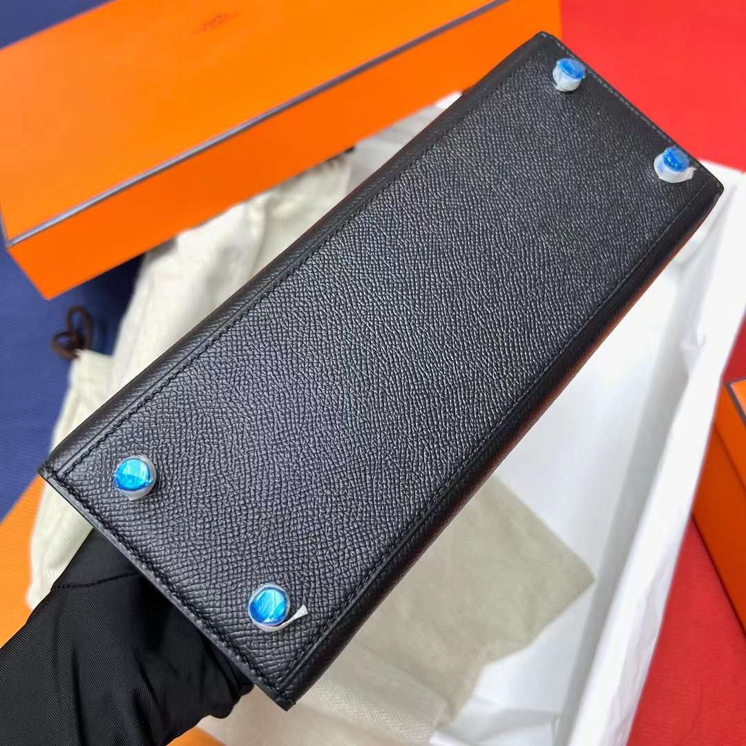 Hermès（爱马仕）Kelly 凯莉包 Epsom Ck89 黑色 银扣 25cm 全手工蜡线缝制 Phw
