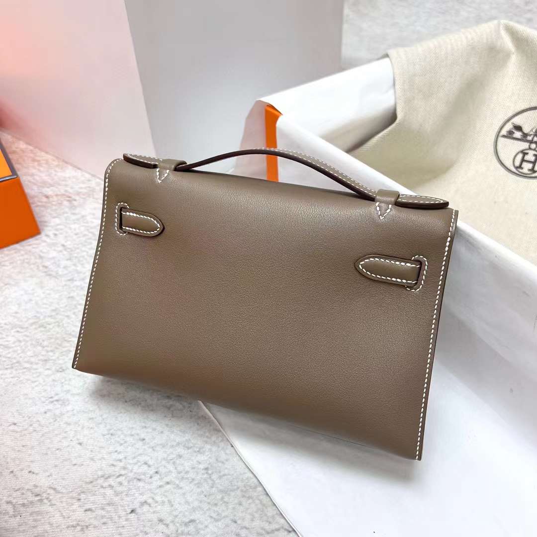 Hermès（爱马仕）Mini Kelly Pochette Swift Ck18 大象灰 金扣 22cm 全手工蜡线缝制 Ghw