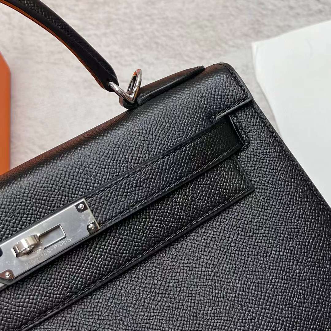 Hermès（爱马仕）Kelly 凯莉包 Epsom Ck89 黑色 银扣 28cm 全手工蜡线缝制 Ghw