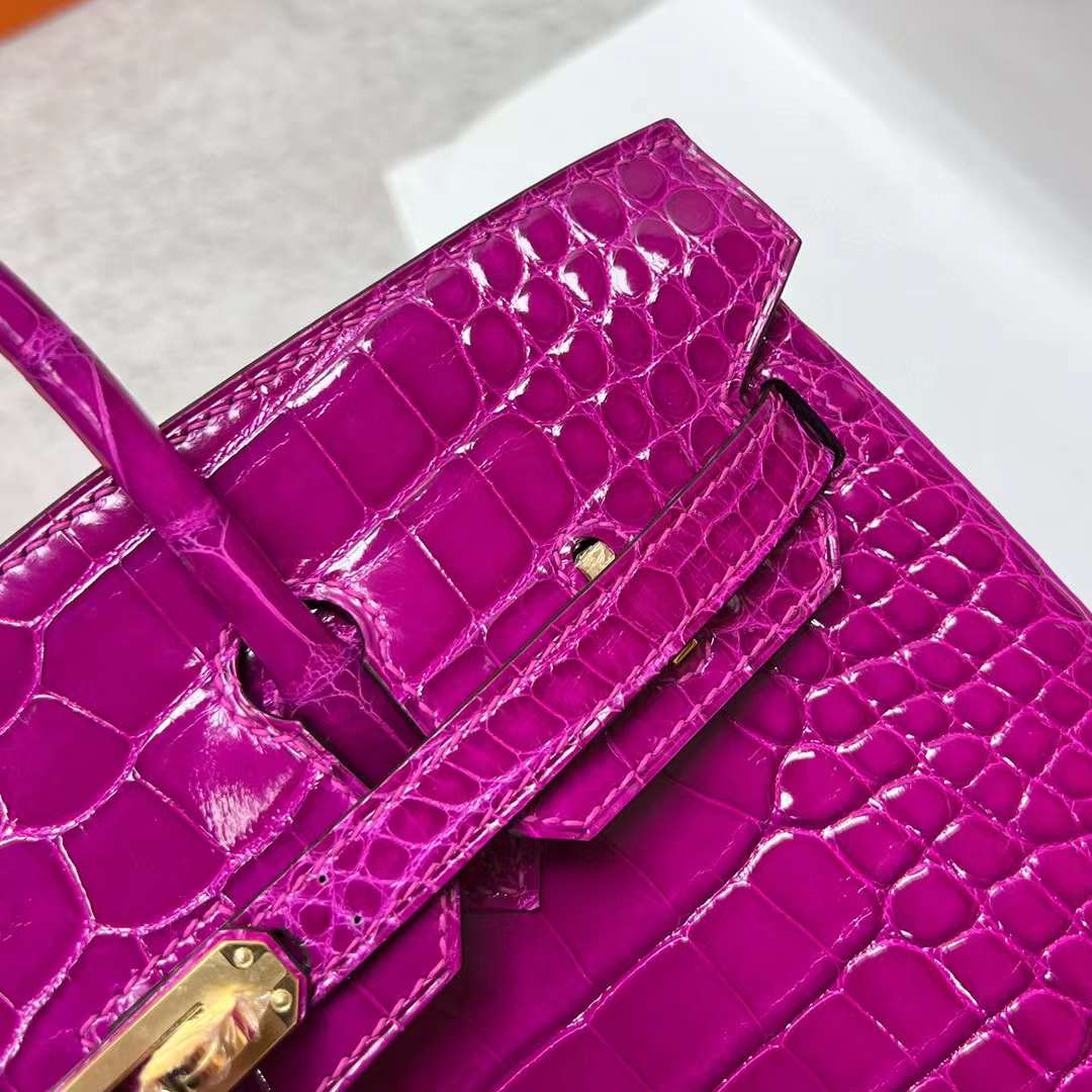 Hermès（爱马仕）Birkin 铂金包 亮面美洲鳄鱼皮 J5 天方夜谭粉紫 金扣 25cm 全手工蜡线缝制 Ghw
