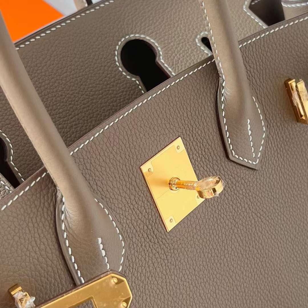 Hermès（爱马仕）Birkin 铂金包 Togo 原厂进口小牛皮 Ck18 大象灰 金扣 30cm 全手工蜡线缝制 Ghw
