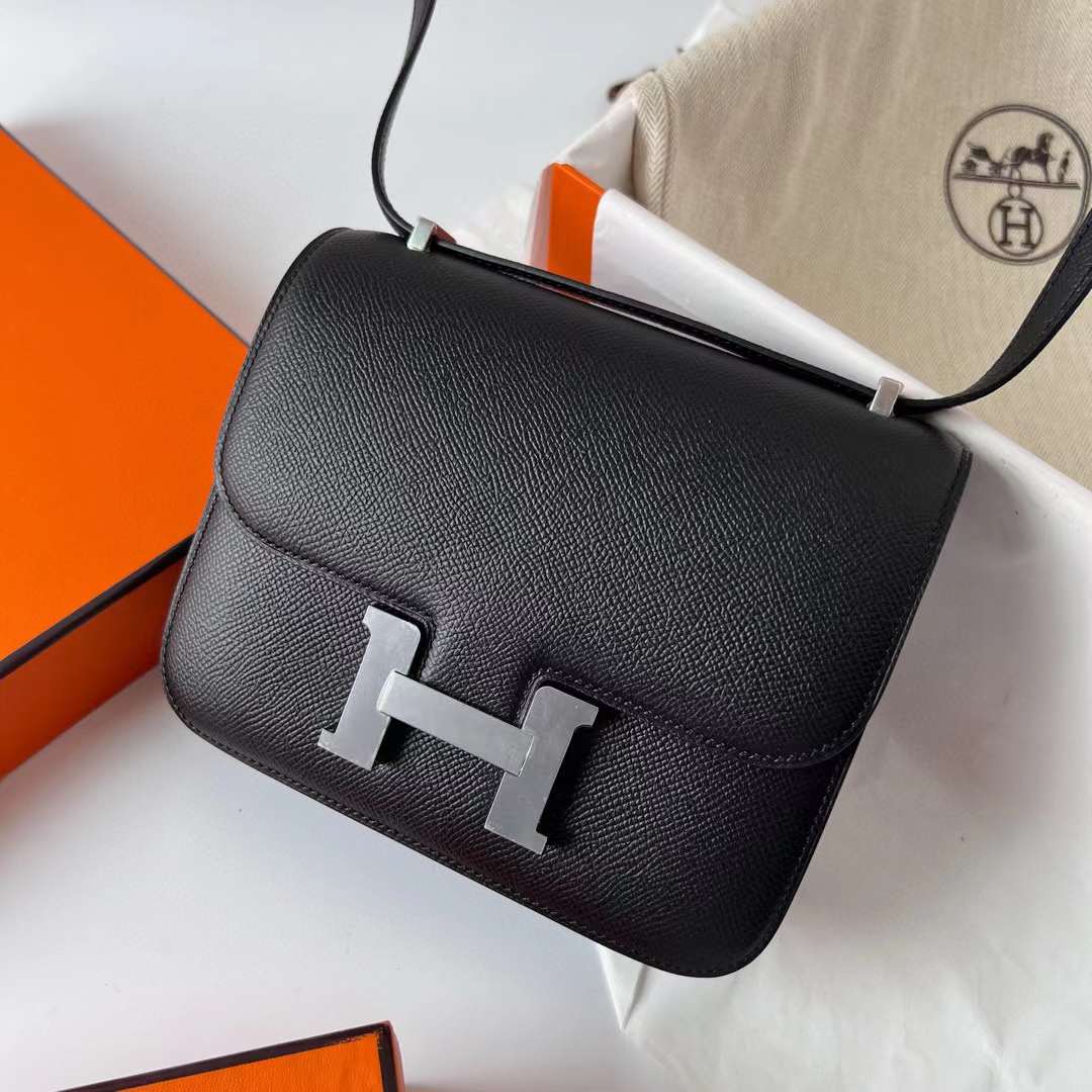 Hermès（爱马仕）Constance 康斯坦斯 Epsom Ck89 黑色 银扣 19cm 全手工蜡线缝制 Phw