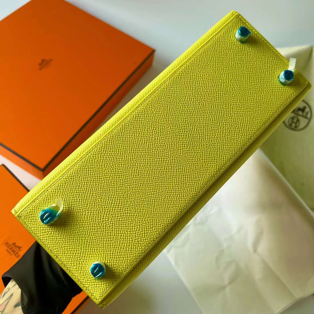 Hermès（爱马仕）Kelly 凯莉包 Epsom 9R 柠檬黄 银扣 25cm 全手工蜡线缝制 Phw