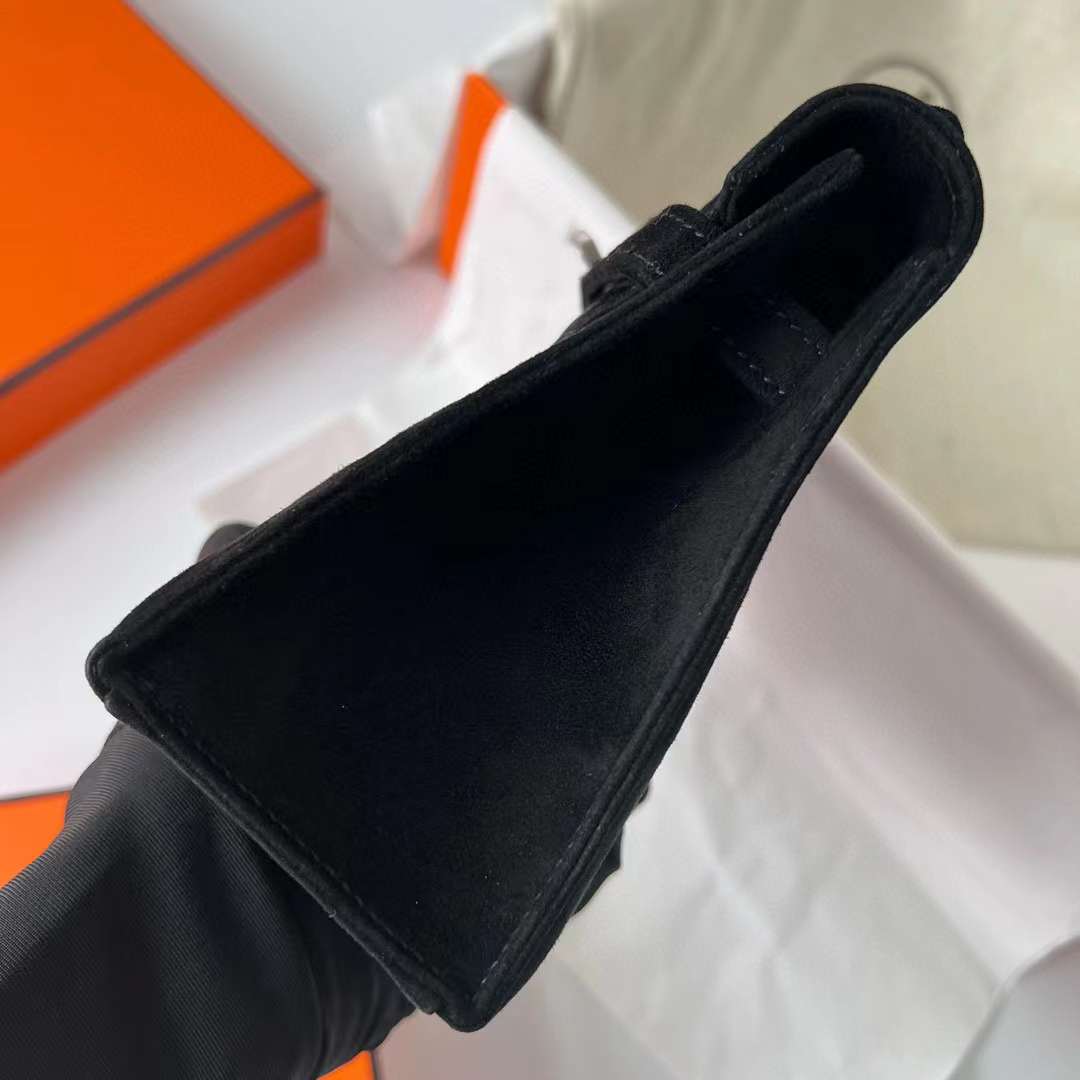 Hermès（爱马仕）Mini Kelly Pochette Suede 进口麂皮 ck89 黑色 银扣 22cm 全手工蜡线缝制 Phw