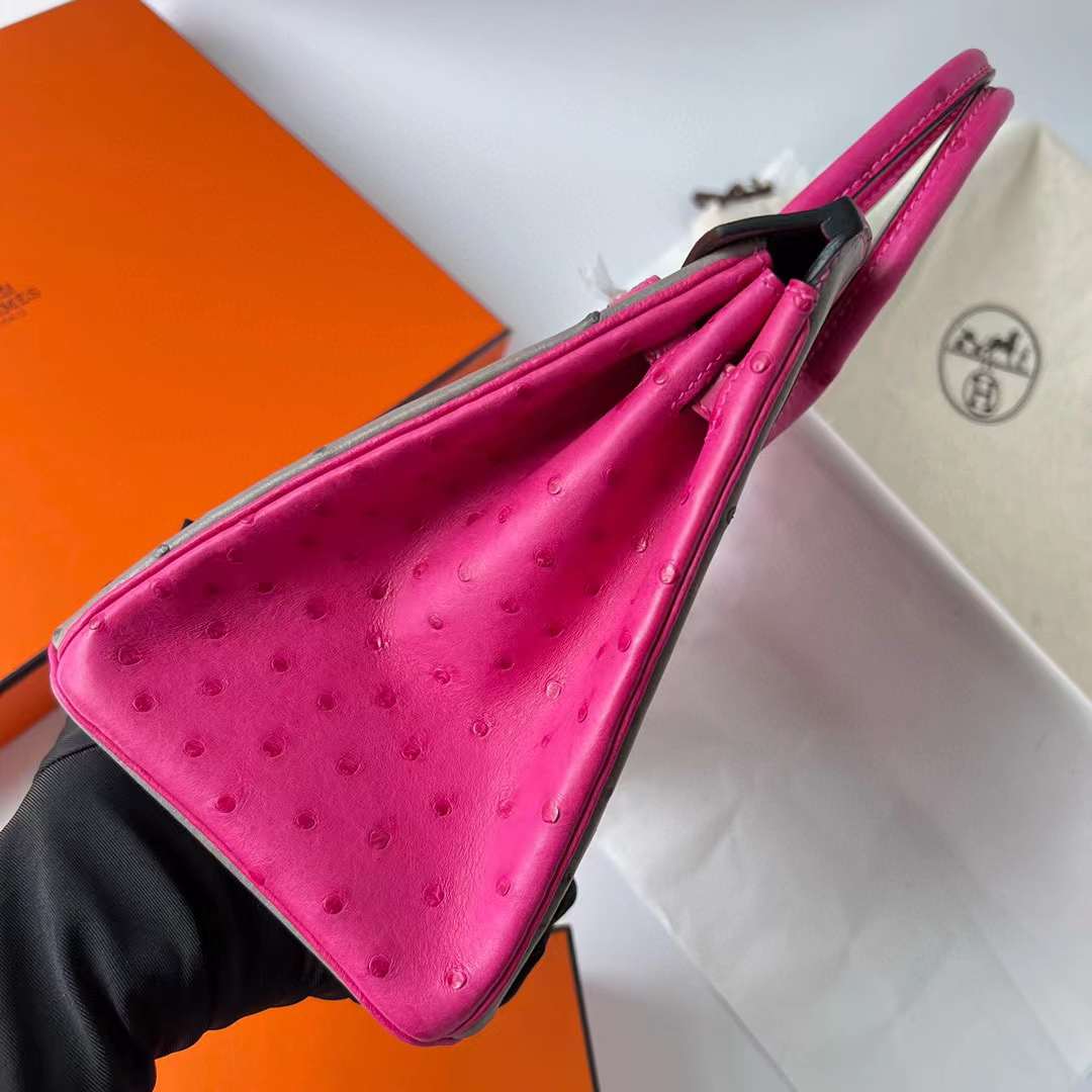 Hermès（爱马仕）Birkin 铂金包 Ostrich 南非kk进口鸵鸟皮 M8 沥青灰 拼 E5 糖果粉 金扣 25cm 全手工蜡线缝制 Ghw