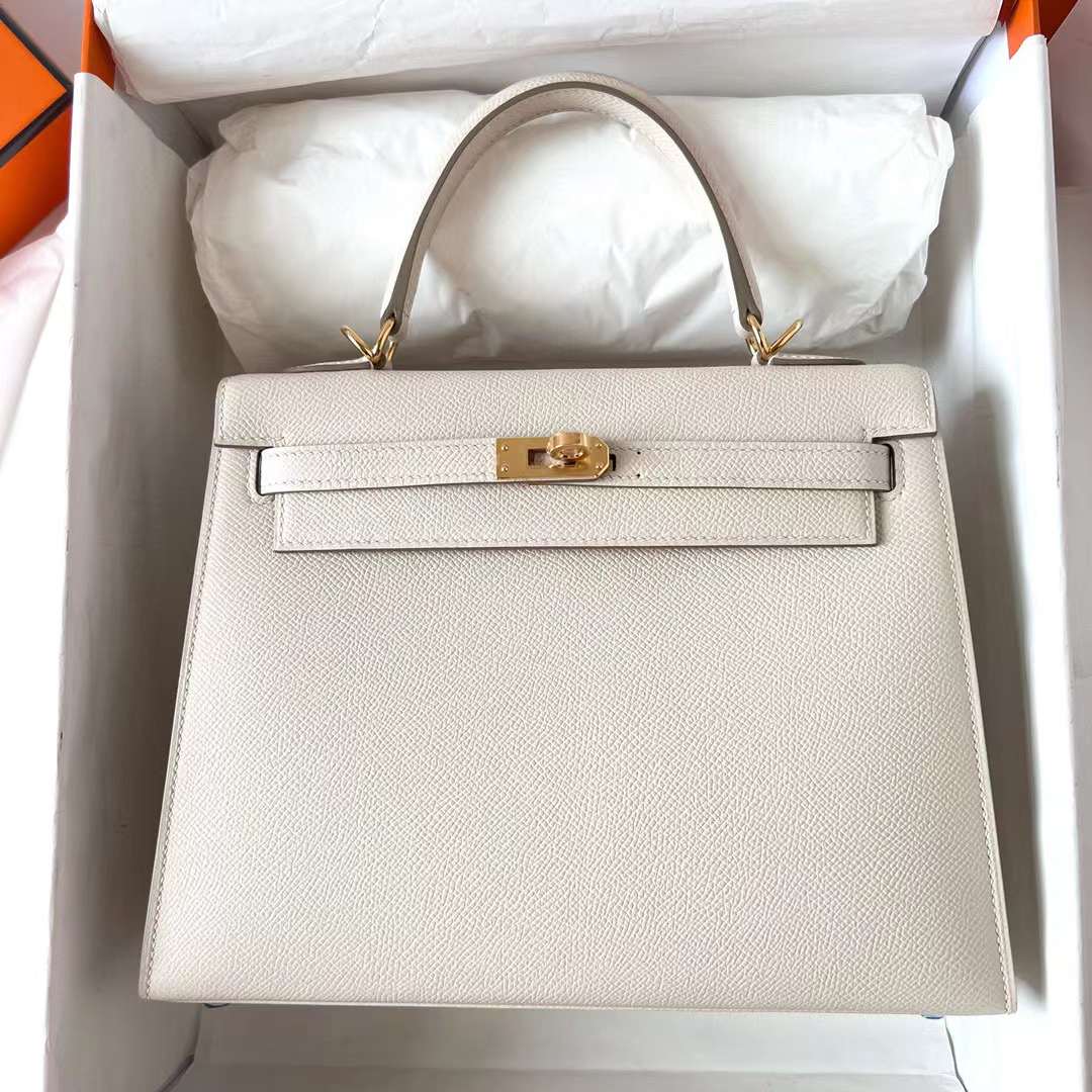 Hermès（爱马仕）Kelly 凯莉包 Epsom 掌纹皮 Ck10 奶昔白 金扣 25cm 全手工蜡线缝制 Ghw