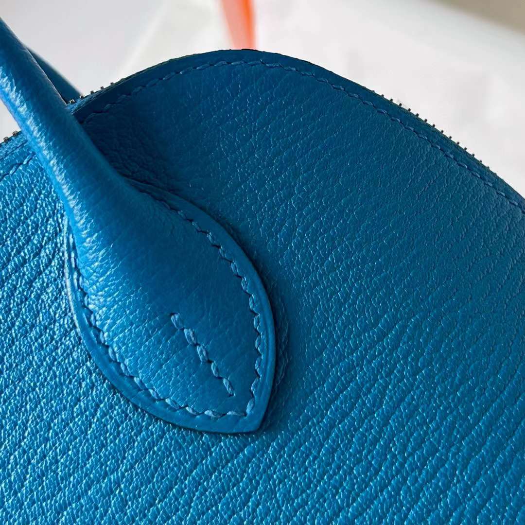 Hermès（爱马仕）Mini Bolide 迷你保龄球包 Chevre 山羊皮 0F 佛里达蓝 银扣 19cm 全手工蜡线缝制 Phw