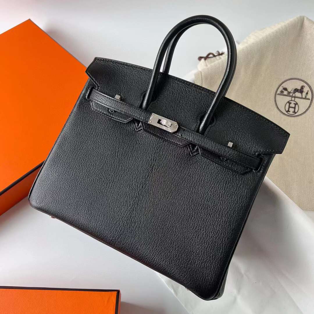 Hermès（爱马仕）Birkin 铂金包 Chevre 进口山羊皮 Ck89 黑色 银扣 25cm 全手工蜡线缝制 Phw