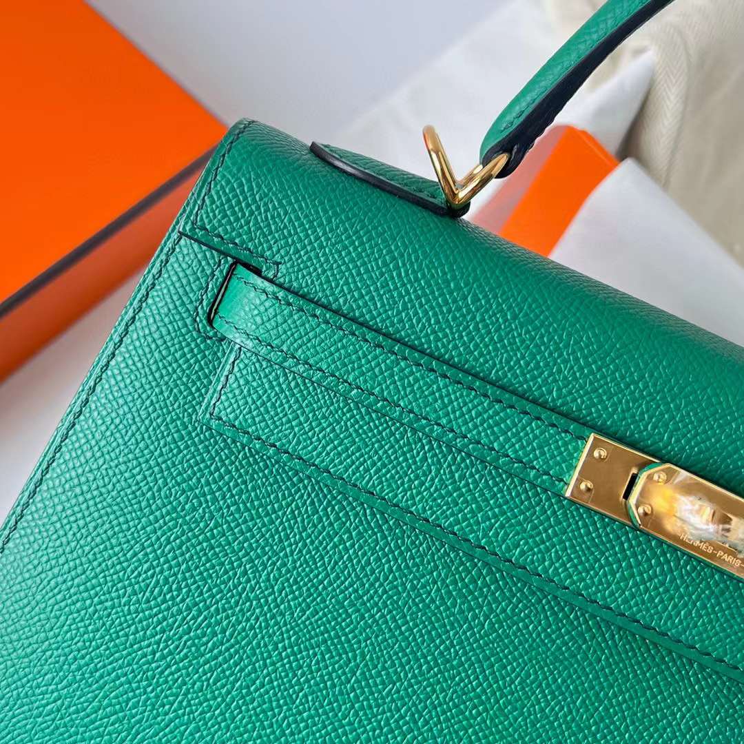 Hermès（爱马仕）Kelly 凯莉包 Epsom皮 U4 丝绒绿 金扣 25cm 全手工蜡线缝制 Ghw