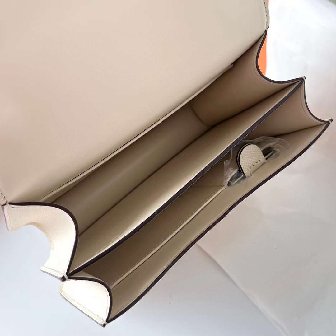 Hermès（爱马仕）Constance 康斯坦斯 1-19 Epsom I2 奶油白 玫瑰金扣 19cm 全手工蜡线缝制 Rghw
