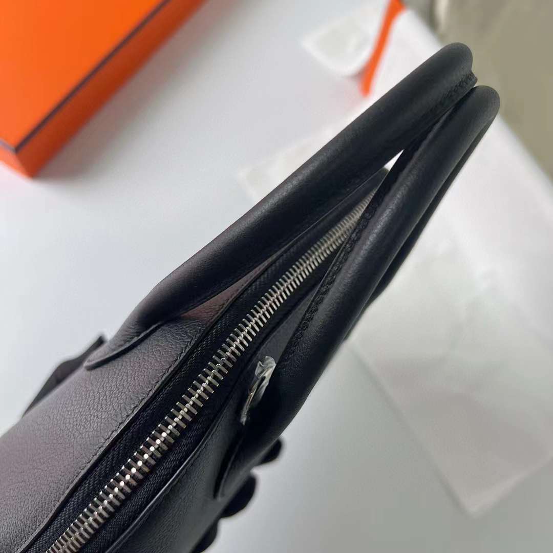 Hermès（爱马仕）Bolide 保龄球包 Evercolor Ck89 黑色 银扣 25cm 全手工蜡线缝制 Phw
