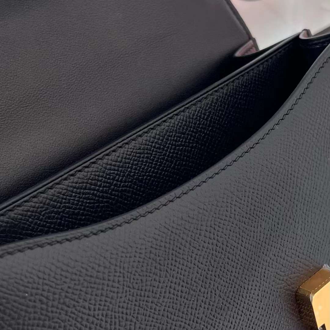 Hermès（爱马仕）Constance 康斯坦斯 1-19 Epsom Ck89 黑色 金扣 19cm 全手工蜡线缝制 Ghw