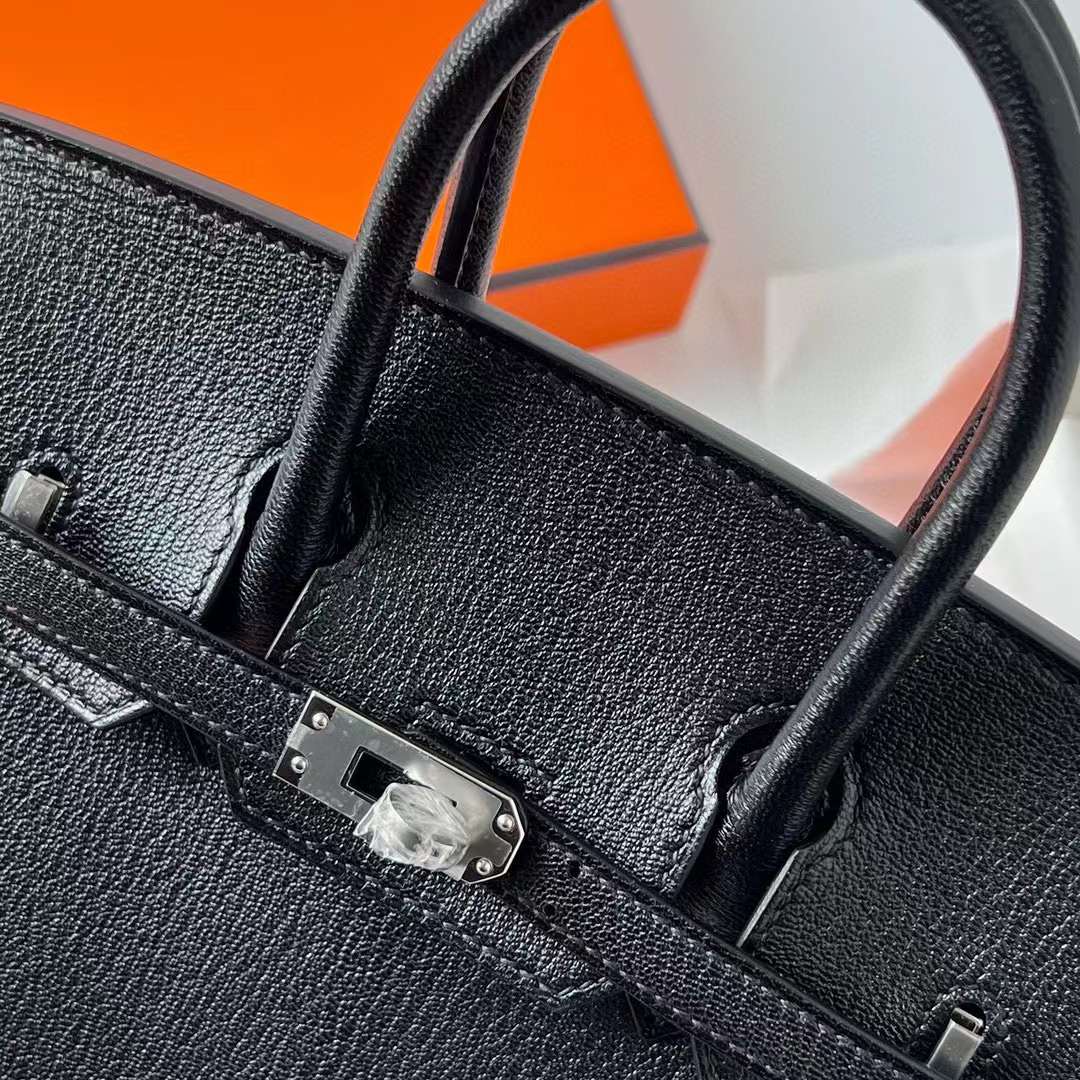 Hermès（爱马仕）Birkin 铂金包 Chevre 进口山羊皮 Ck89 黑色 银扣 25cm 全手工蜡线缝制 Phw