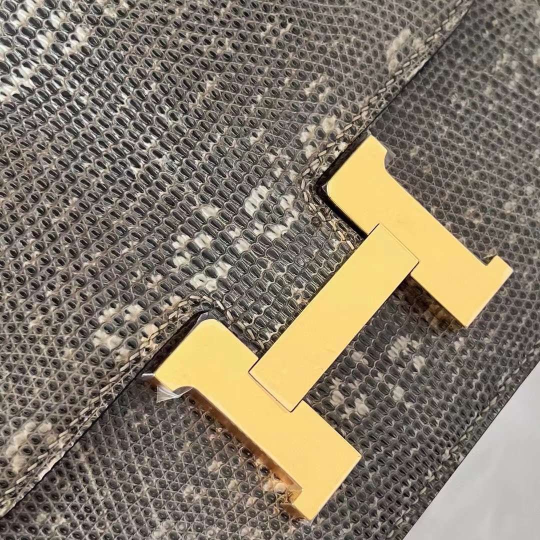 Hermès（爱马仕）Constance 康斯坦斯 Lizard 进口蜥蜴皮 01 自然色 金扣 19cm 全手工蜡线缝制 Ghw