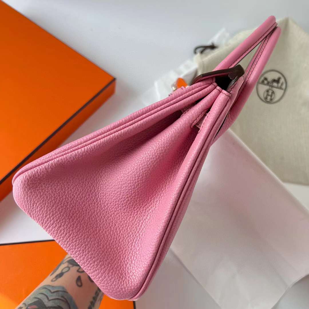 Hermès（爱马仕）Birkin 铂金包 Togo 进口小牛皮 5P 樱花粉 金扣 25cm 全手工蜡线缝制 Ghw