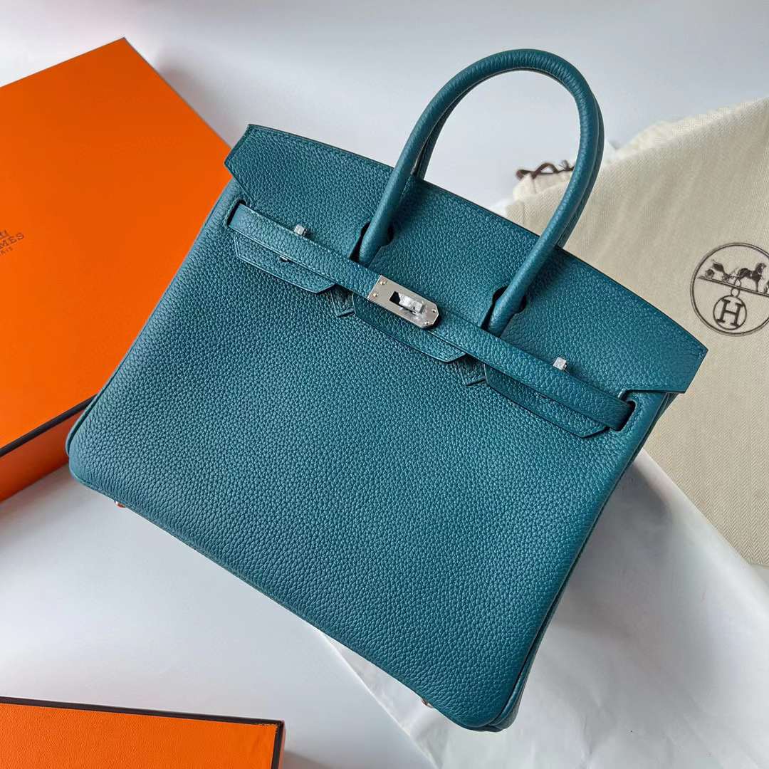 Hermès（爱马仕）Birkin 铂金包 Togo 顶级小牛皮 W0 博斯普鲁斯绿 银扣 25cm 全手工蜡线缝制 Phw