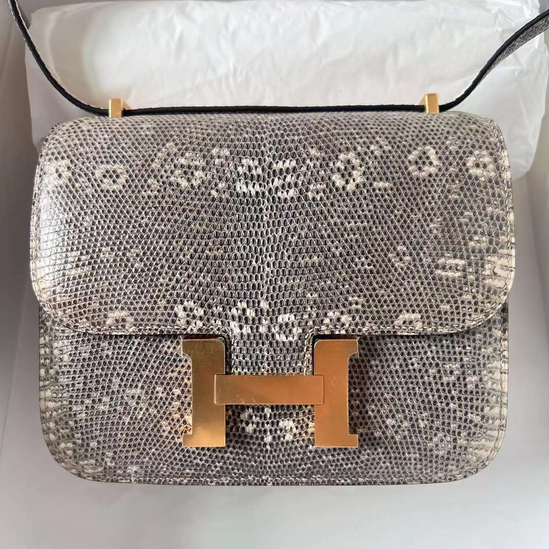 Hermès（爱马仕）Constance 康斯坦斯 Lizard 进口蜥蜴皮 01 自然色 金扣 19cm 全手工蜡线缝制 Ghw