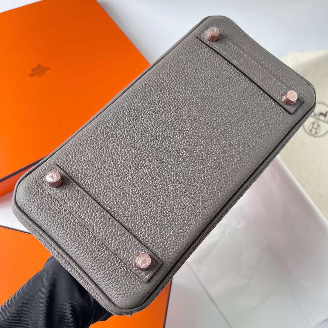 Hermès（爱马仕）Birkin 铂金包 Togo 顶级小牛皮 8F 锡器灰 玫瑰金扣 25cm 全手工蜡线缝制 Rghw