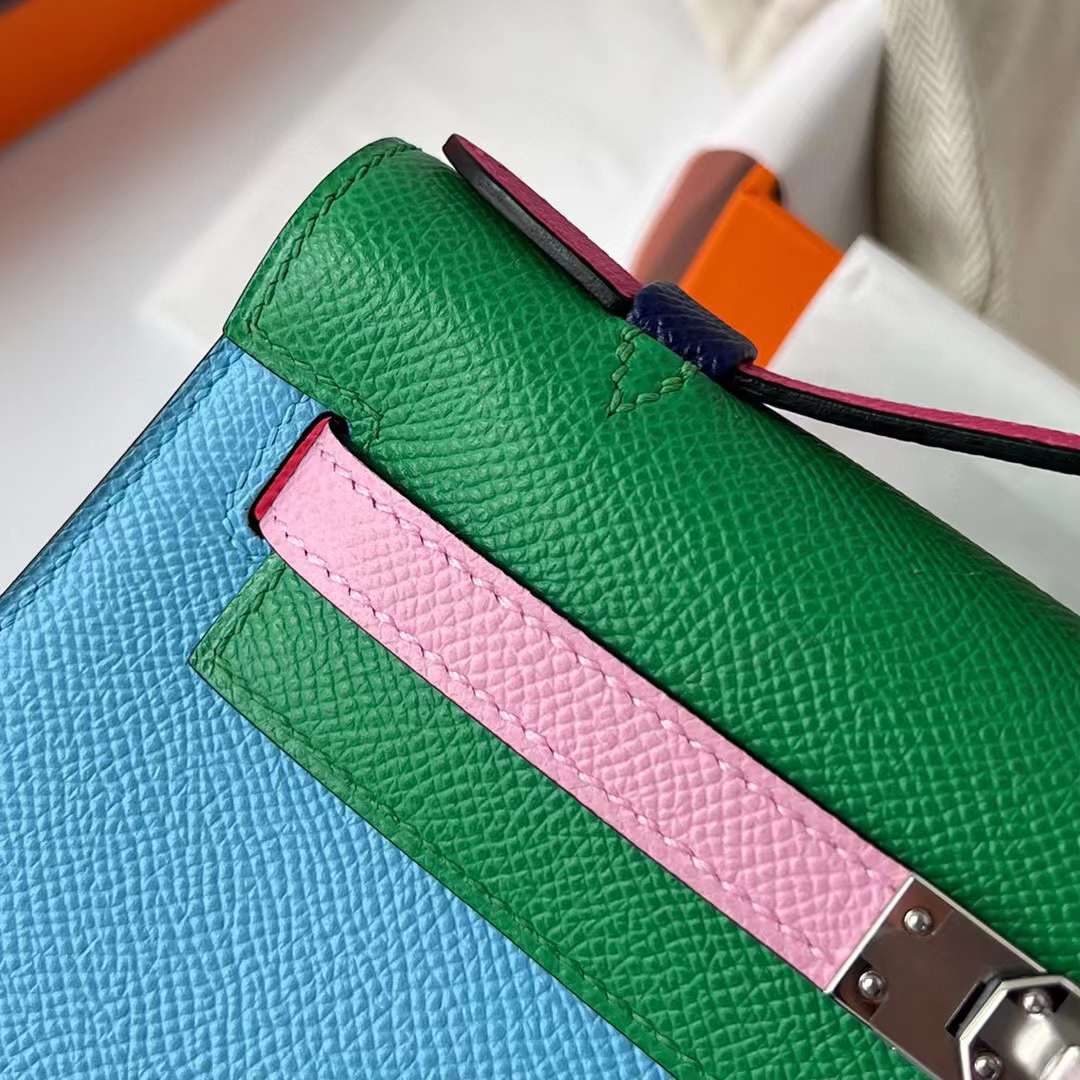 Hermès（爱马仕）Mini Kelly Pochette Epsom Hss 多拼色 P3 北方蓝 拼 U4 丝绒绿 拼 X9 锦葵紫 拼 9J 火焰橙 拼 E5 糖果粉 拼 A5 杜鹃红 拼 T0 雾蓝色 银扣 22cm