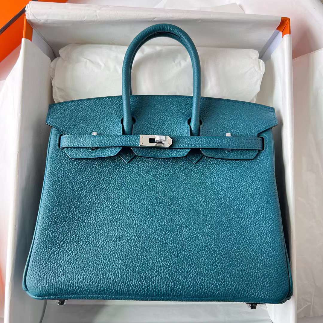 Hermès（爱马仕）Birkin 铂金包 Togo 顶级小牛皮 W0 博斯普鲁斯绿 银扣 25cm 全手工蜡线缝制 Phw