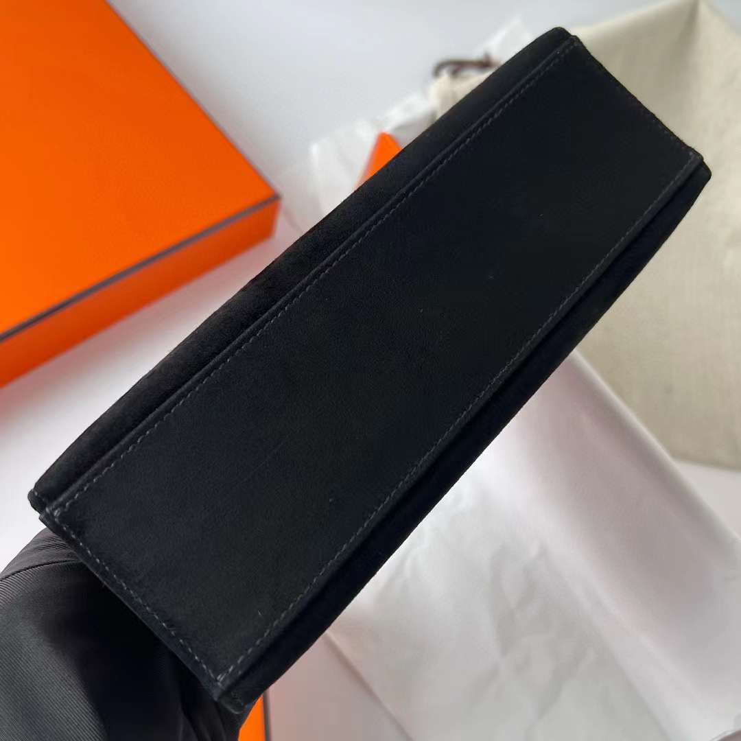Hermès（爱马仕）Mini Kelly Pochette Suede 进口麂皮 ck89 黑色 银扣 22cm 全手工蜡线缝制 Phw