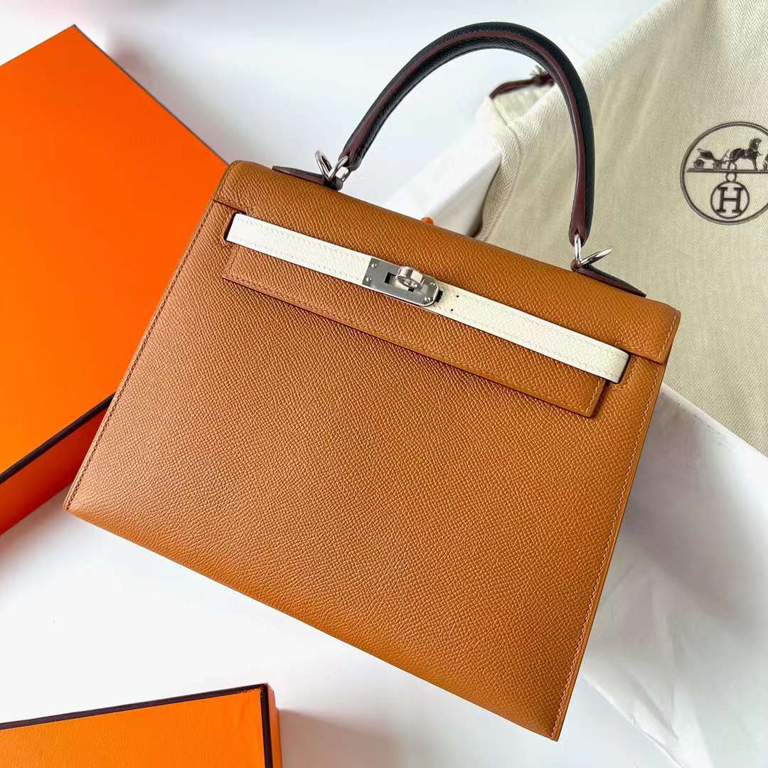 Hermès（爱马仕）Kelly 凯莉包 Epsom 掌纹皮 三拼色 Ck37 金棕色 拼 I2 奶油白 拼 黑色 内拼 宝石蓝 银扣 25cm 全手工蜡线缝制 Phw