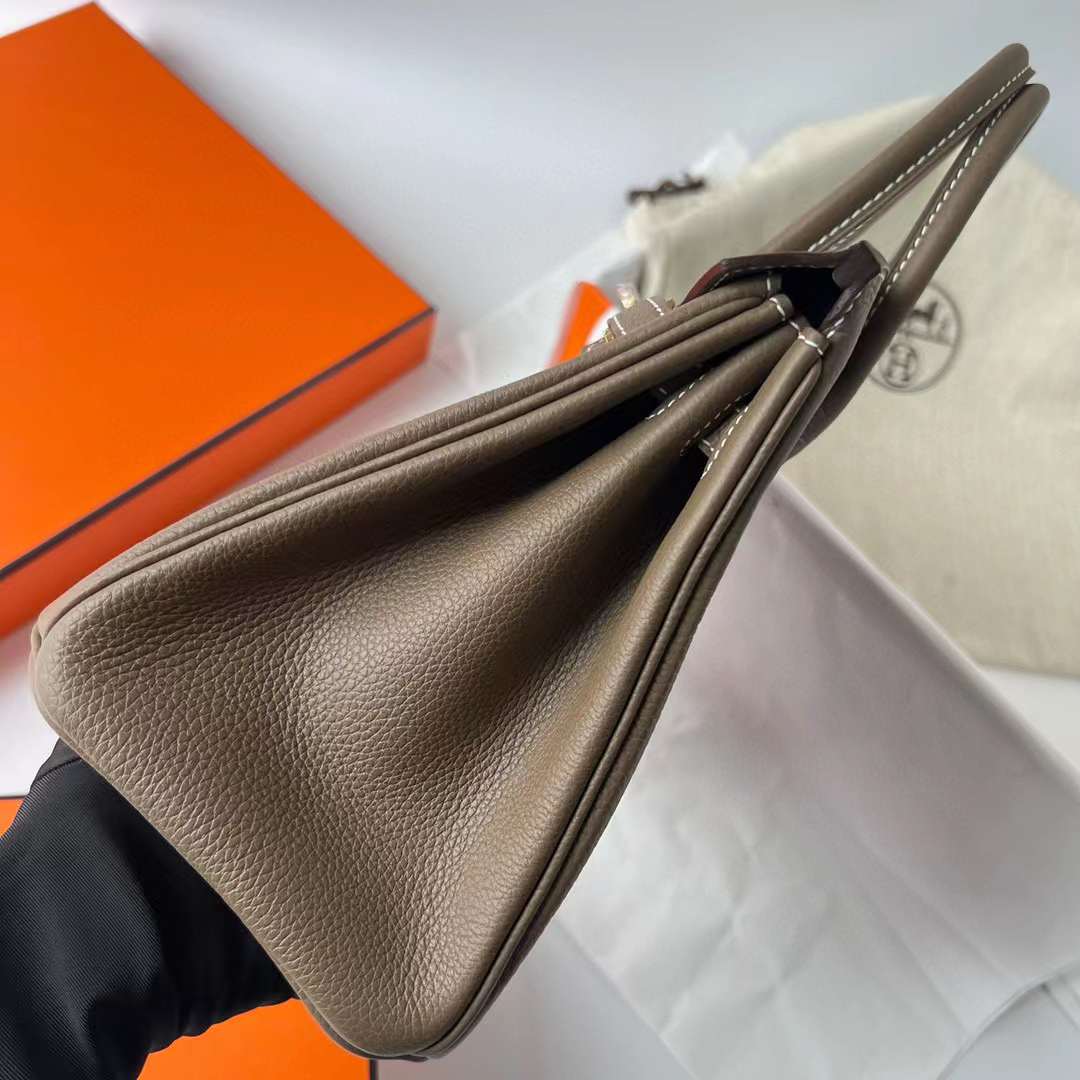 Hermès（爱马仕）Birkin 铂金包 Togo 进口小牛皮 Ck18 大象灰 金扣 25cm 全手工蜡线缝制 Ghw