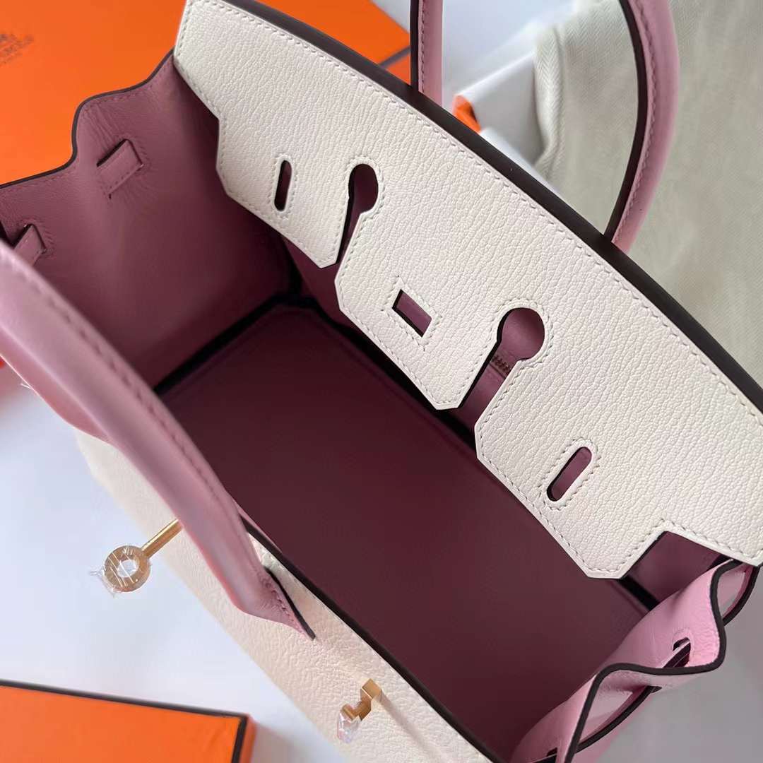 Hermès（爱马仕）Birkin 铂金包 Chevre 进口山羊皮 I2 奶油白 拼 3Q 新粉色 拉丝金扣 25cm 全手工蜡线缝制 Bghw