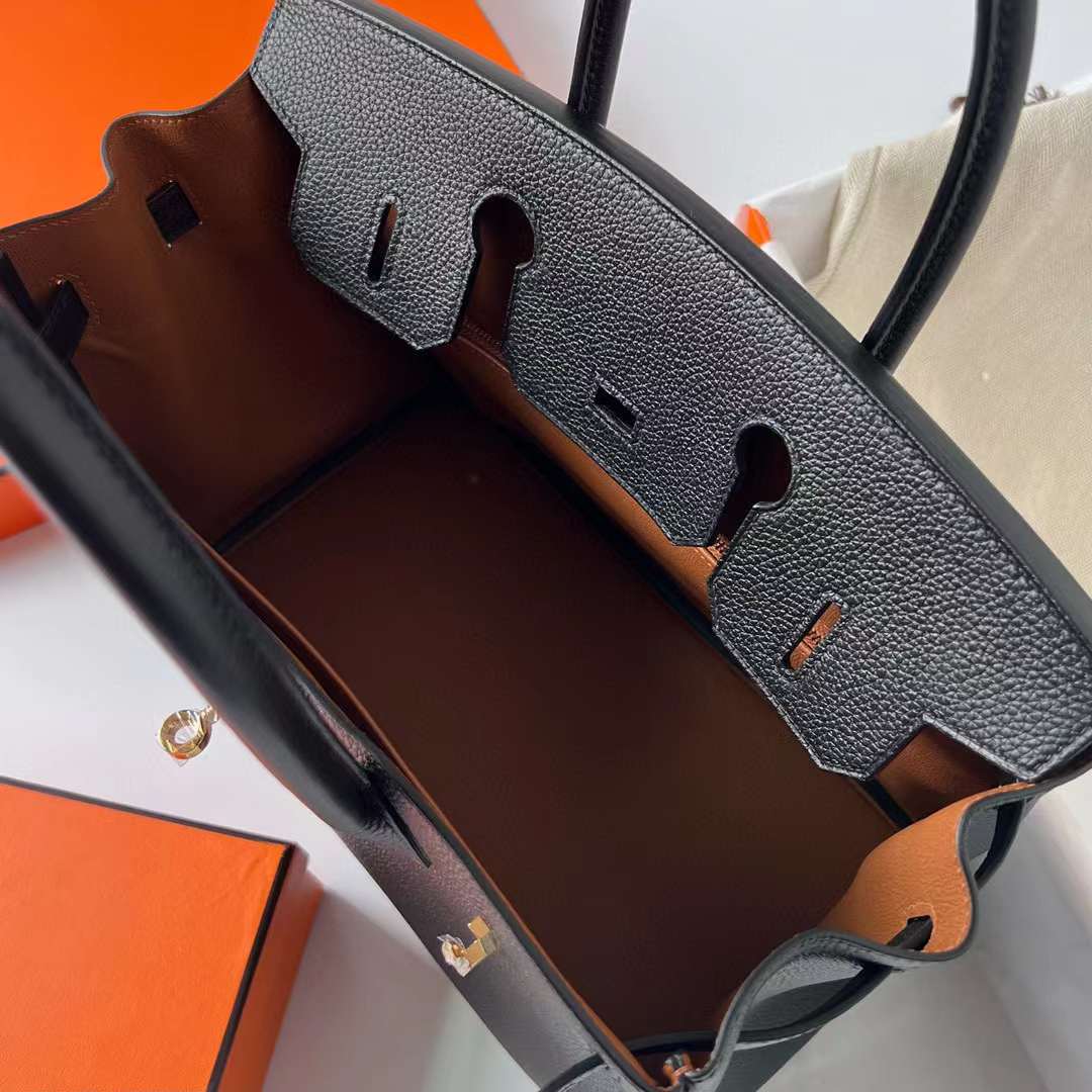 Hermès（爱马仕）Birkin 铂金包 Togo 顶级小牛皮 Ck89 黑色 内拼 Ck37 金棕色 金扣 30cm 全手工蜡线缝制 Ghw