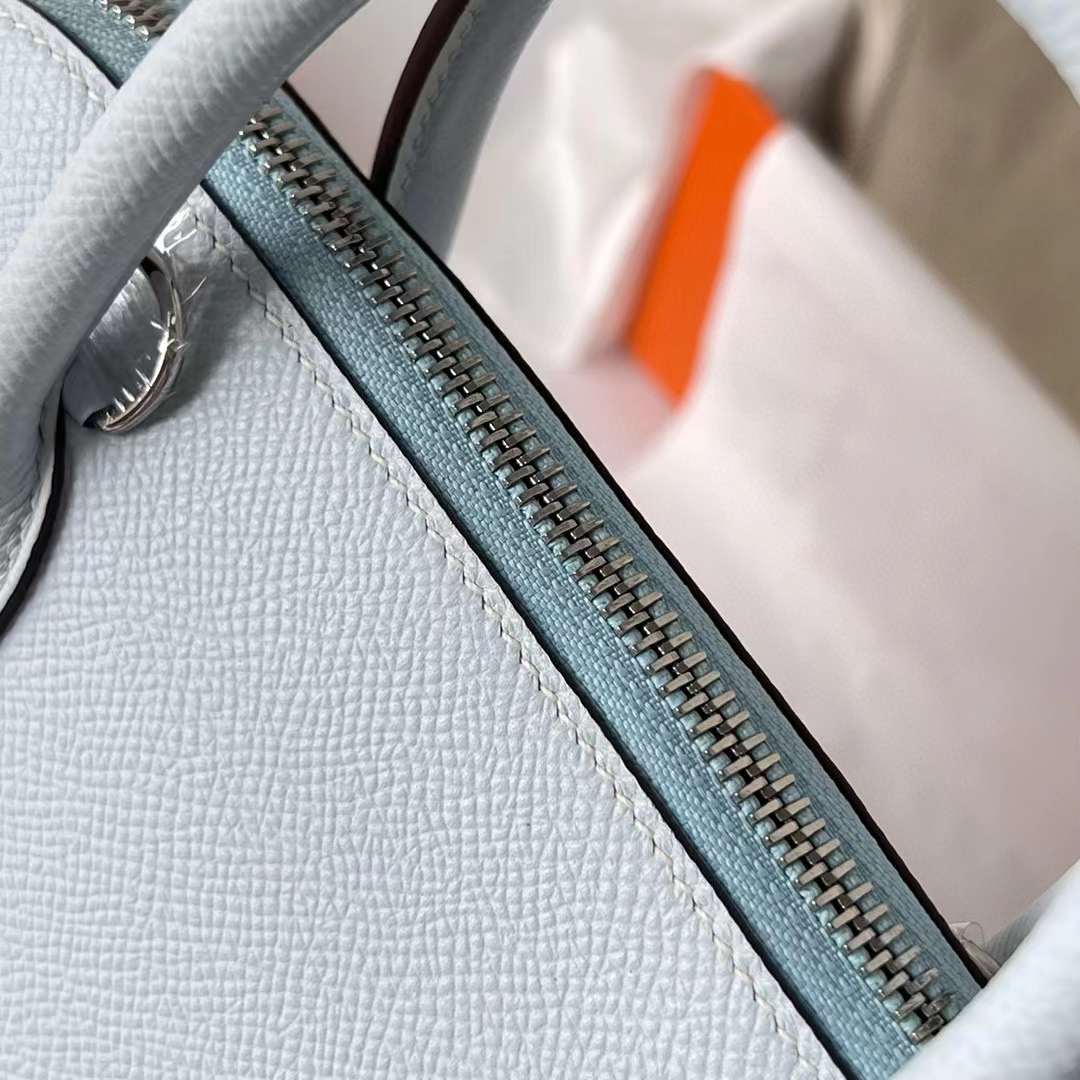 Hermès（爱马仕）Bolide 保龄球包 Epsom T0 雾蓝色 银扣 25cm 全手工蜡线缝制 Phw