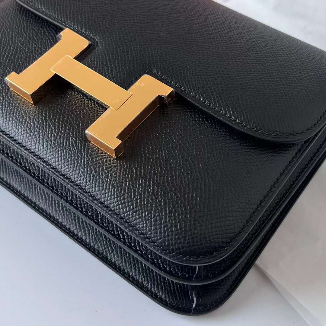Hermès（爱马仕）Constance 康斯坦斯 1-19 Epsom Ck89 黑色 金扣 19cm 全手工蜡线缝制 Ghw