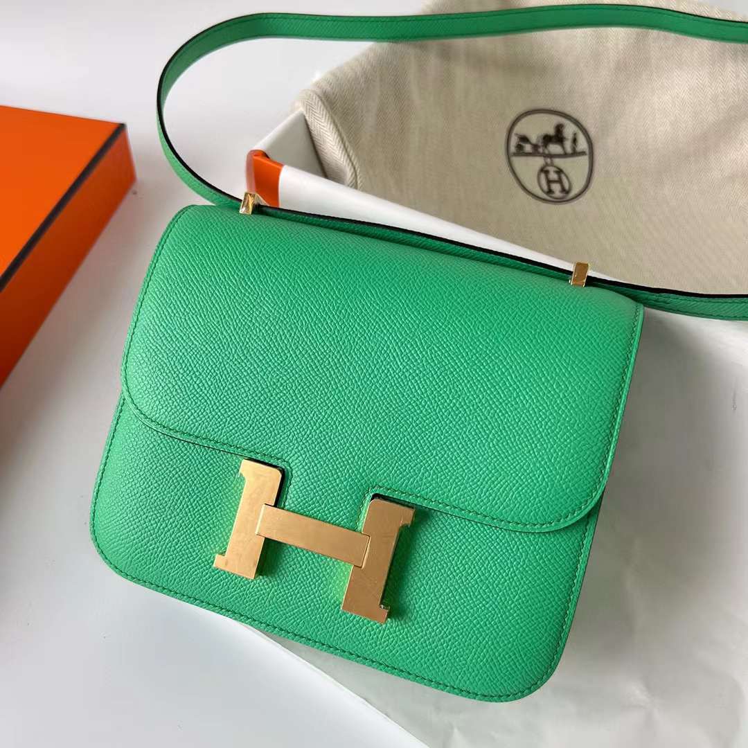 Hermès（爱马仕）Constance 空姐包 Epsom 0Z 漫画绿 Vert Comics 金扣 19cm 全手工蜡线缝制 Ghw