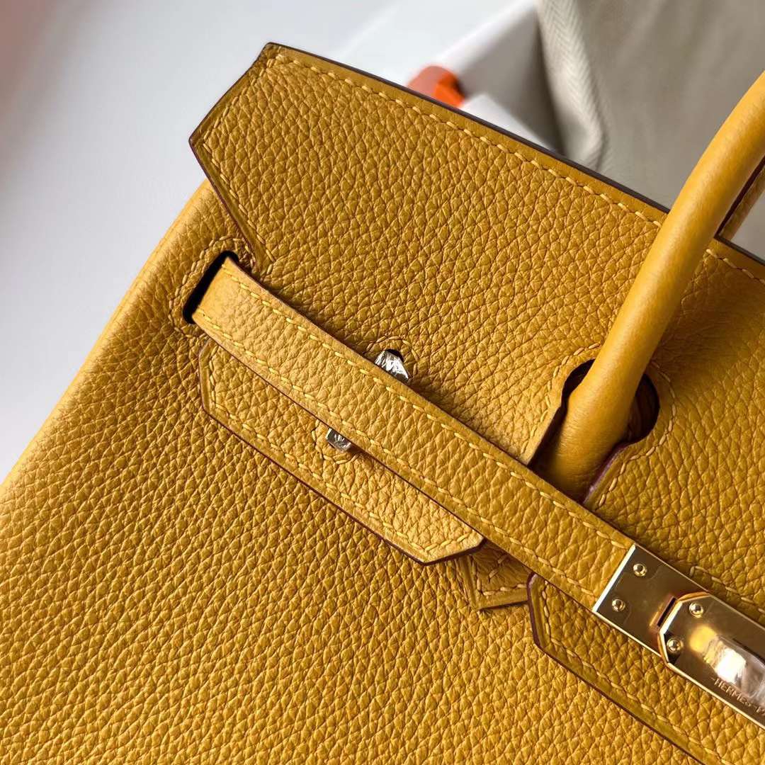 Hermès（爱马仕）Birkin 铂金包 Togo 9D 琥珀黄 金扣 25cm 全手工蜡线缝制 Ghw