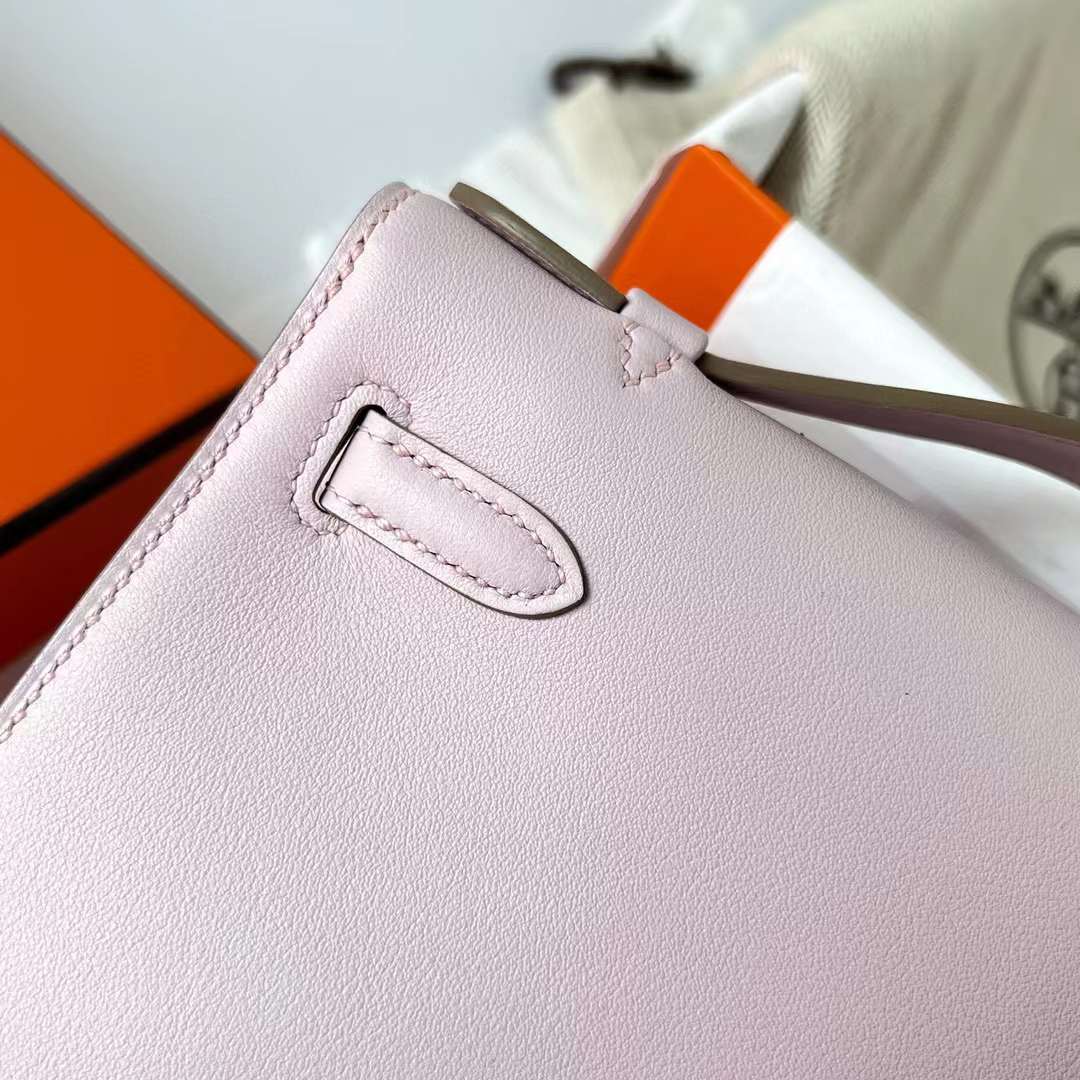 Hermès（爱马仕）Mini Kelly Pochette Epsom 09 梦幻粉紫 银扣 22cm 全手工蜡线缝制 Phw