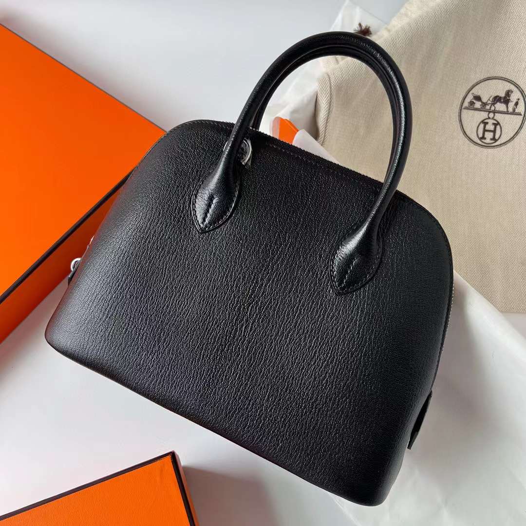 Hermès（爱马仕）Bolide 保龄球包 Chevre 进口山羊皮 Ck89 黑色 银扣 25cm 全手工蜡线缝制 Phw
