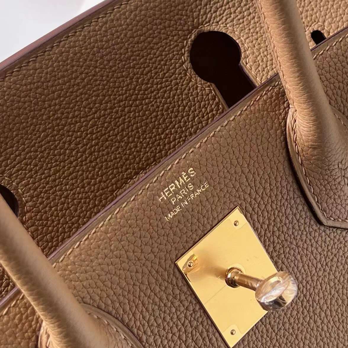 Hermès（爱马仕）Birkin 铂金包 Togo皮 0M 奶茶色 金扣 30cm 全手工蜡线缝制 Ghw